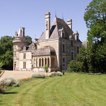 Chateau De La Court D'Aron Saint-Cyr-en-Talmondais Экстерьер фото